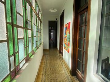 PH tipo casa de 8 dormitorios en venta.
