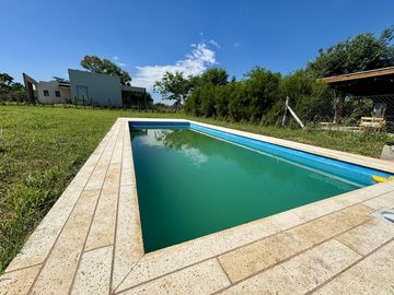 VENTA CASA EN SAN SEBASTIAN AREA 2 - 4 AMBIENTES