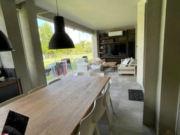 Casa VENTA  - Cadaques (Funes Hills)