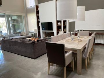 Casa VENTA  - Cadaques (Funes Hills)