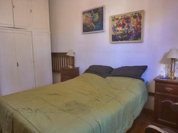 Chalet estilo inglés de 3 dorm. Banfield Este.