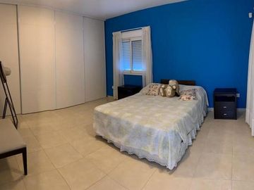Venta Casa 4 Dormitorios - B° Country Causana