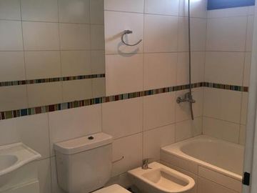 Impecable departamento en Planta baja con parrilla propia y piscina en Complejo Las Cavas