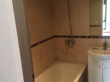 Impecable departamento en Planta baja con parrilla propia y piscina en Complejo Las Cavas
