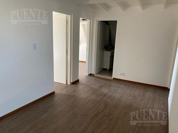 Casa - Barrio Santa Juana - Venta