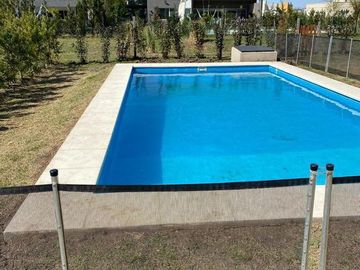 Casa - Barrio Santa Juana - Venta