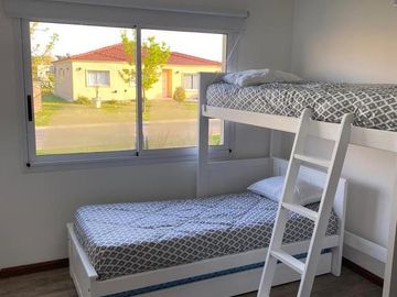Casa - Barrio Santa Juana - Venta