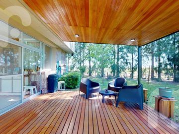 VENTA CASA DE 4 DORMITORIOS  HARAS DEL SUR II