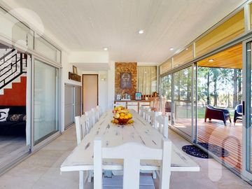 VENTA CASA DE 4 DORMITORIOS  HARAS DEL SUR II