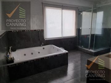 Venta de Casa en Canning Barrio Don Joaquin