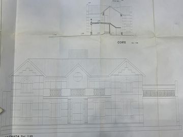 Venta Casa Diseño Cuatro Dormitorios Jardin Parquizado Amenities. San Eduardo