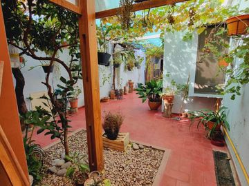 Venta. Casa 3 dormitorios. San Luis, Pje. Laprida N°464
