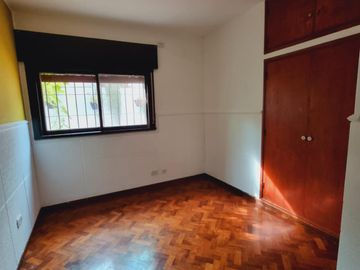 Venta. Casa 3 dormitorios. San Luis, Pje. Laprida N°464