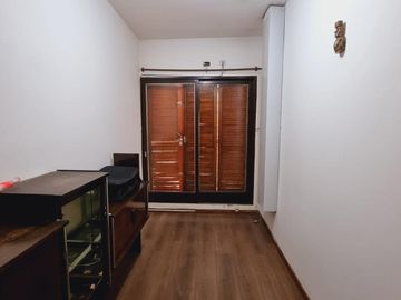 Venta. Casa 3 dormitorios. San Luis, Pje. Laprida N°464