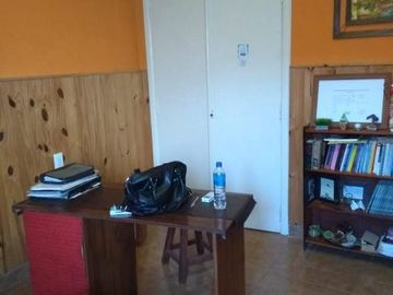 Casas en venta - 5 dormitorios 4 baños - Cocheras - 130mts2 - Necochea