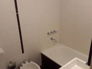 Departamento en venta - 2 dormitorios 1 baño - 65mts2 - Avellaneda