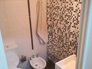 Departamento en venta - 2 dormitorios 1 baño - 65mts2 - Avellaneda