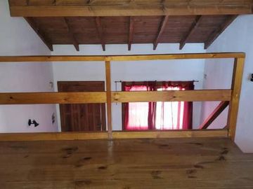 APTO CREDITO .VENTA CASA TIPO DUPLEX  EN PILAR CENTRO. EXCELENTE RENTABILIDAD ANUAL