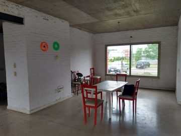 Venta casa 2 dormitorios Roldán