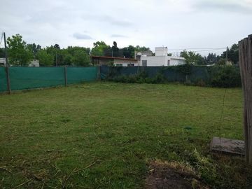 Venta casa 2 dormitorios Roldán