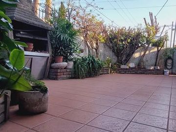 Casa venta Burzaco