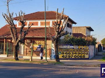 Casa venta Burzaco