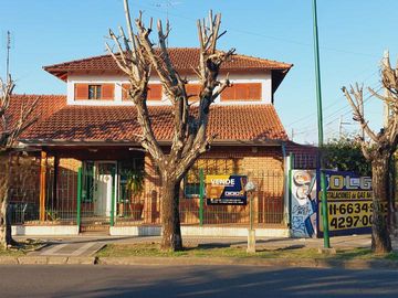 Casa venta Burzaco