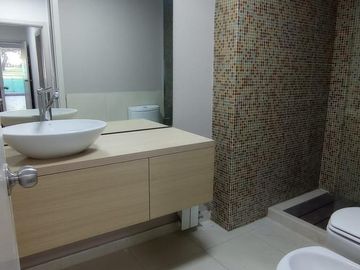 Departamento en venta en Villa Belgrano , 3 dormitorios , Pileta climatizada , Mirá el video !