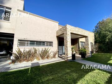 CASA en VENTA en Canning
