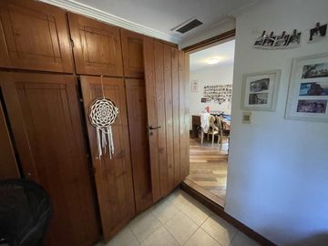 Casa 4 dormitorios en condominio Fisherton - Permuta