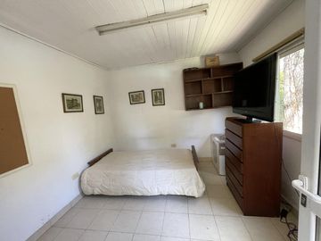 Casa 4 dormitorios en condominio Fisherton - Permuta