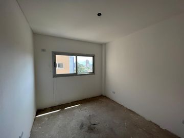 Departamento de cuatro ambientes a la venta en Wilde