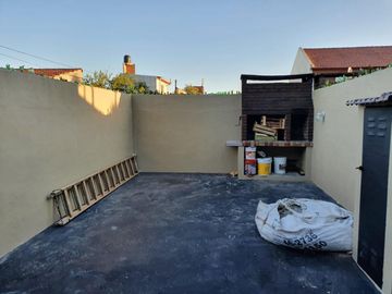 Departamento en venta - 2 Dormitorios 2 Baños - Cochera - 300Mts2 - Mar del Tuyú