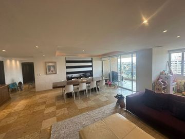 Departamento en Venta Bosque Alto