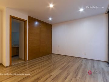 Hermosa residencia de lujo en venta Bugambilias; 5 habitaciones