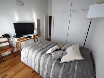 LINDÍSIMA CASA EN ADROGUÉ, MUY BIEN UBICADA -
