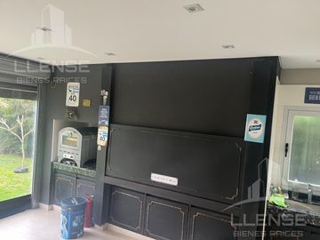 Casa 4 ambientes en venta - Barrio Privado Los Troncos