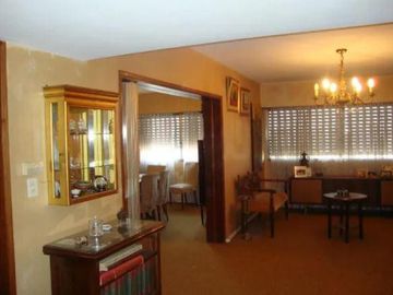 Departamento en venta - 4 dormitorios 3 baños - Cochera - 160mts2 - San Nicolás De Los Arroyos