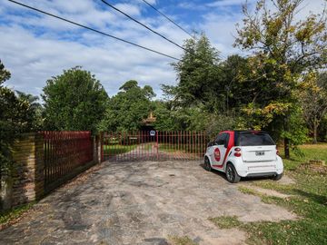 Casa de 3 dormitorios, terreno de  2375 m2 - Espora 5400 - Funes | Venta