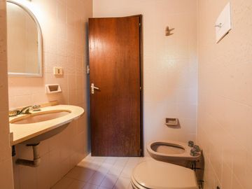 Casa de 3 dormitorios, terreno de  2375 m2 - Espora 5400 - Funes | Venta