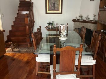 Casa 4 ambientes con detalles de categoría. Florida.