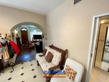 Casa - Lomas de Zamora Este
