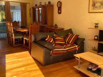 EXCELENTE CHALET DUPLEX VENTA OLIVOS