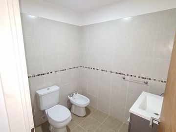 VENTA EN BLOCK DUPLEX, SAN VICENTE CENTRO