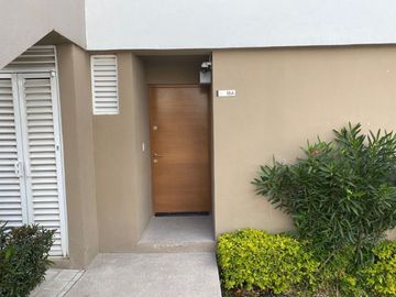 Casa  Duplex planta baja en Punta Esmeralda Corregidora queretaro