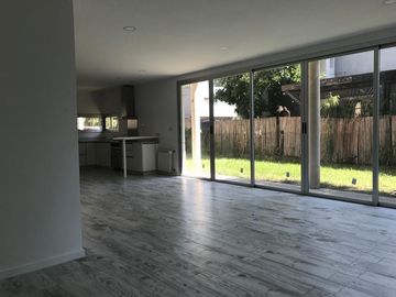 CASA VENTA ITUZAINGO