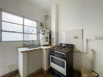 Ph en venta - 2 Dormitorios 1 Baño - Cochera - 79Mts2 - La Plata