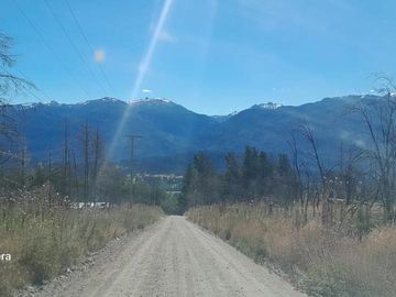 2.5 hectáreas golondrinas Chubut. con Arroyo permanente!!