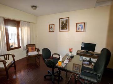 Chalet zona muy residencial cercano a la estación