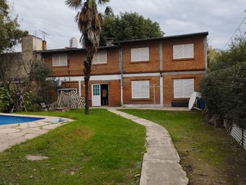 Quinta de 5 ambientes a terminar de 450m2 en el barrio el cazador, Escobar